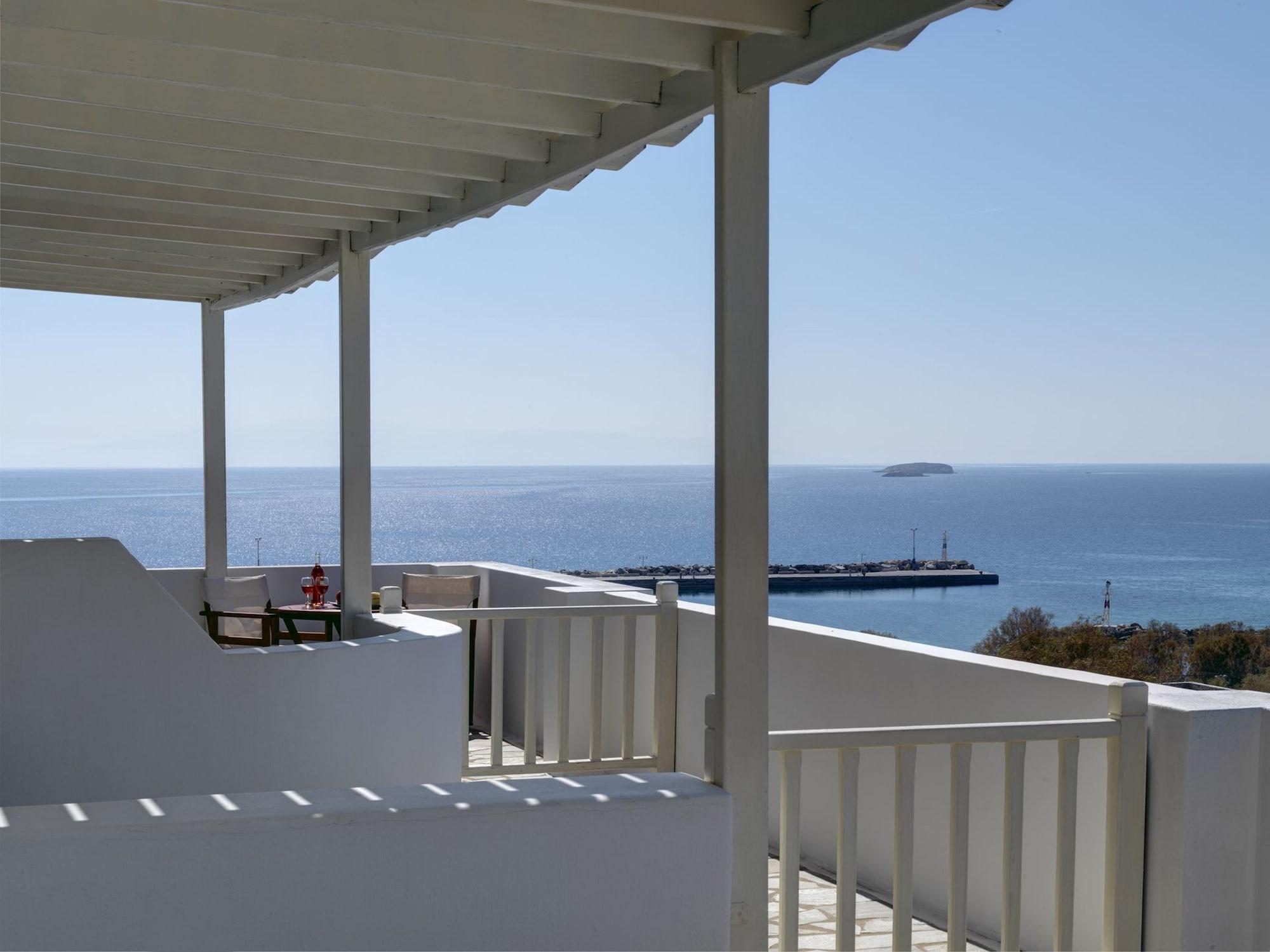 Aloni Hotel & Suites Piso Livadi Exterior photo
