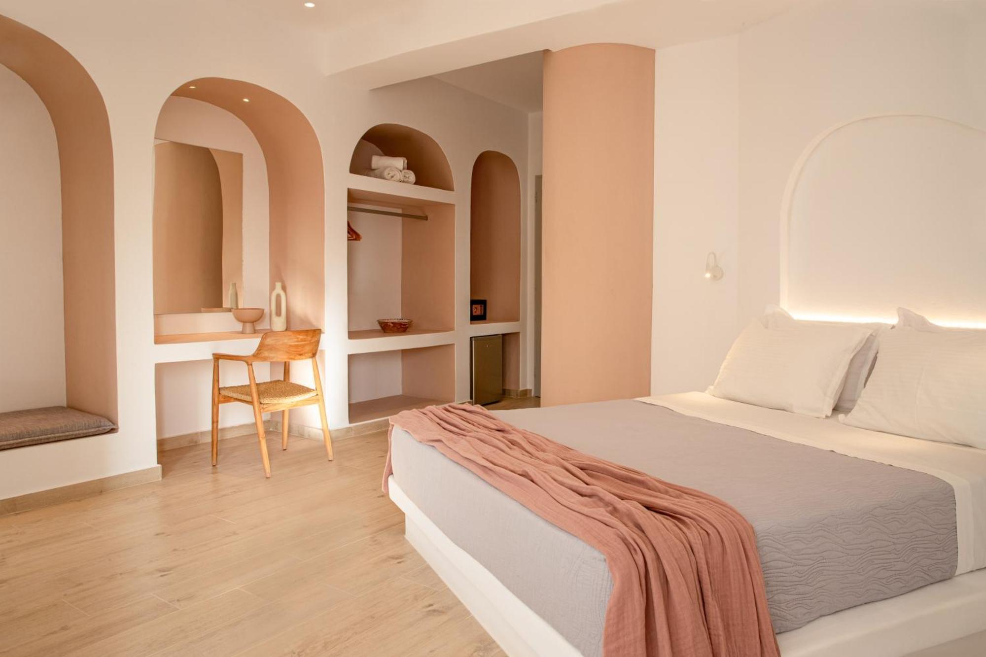 Aloni Hotel & Suites Piso Livadi Exterior photo